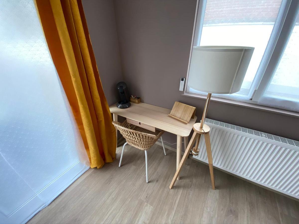 Logements Equipes A Onnaing Avec Espace Balneo En Option Proche Toyota, Autoroute Et Valenciennes ภายนอก รูปภาพ