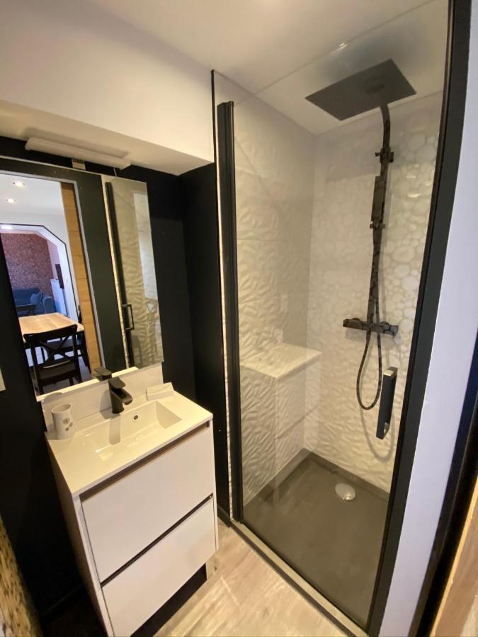 Logements Equipes A Onnaing Avec Espace Balneo En Option Proche Toyota, Autoroute Et Valenciennes ภายนอก รูปภาพ