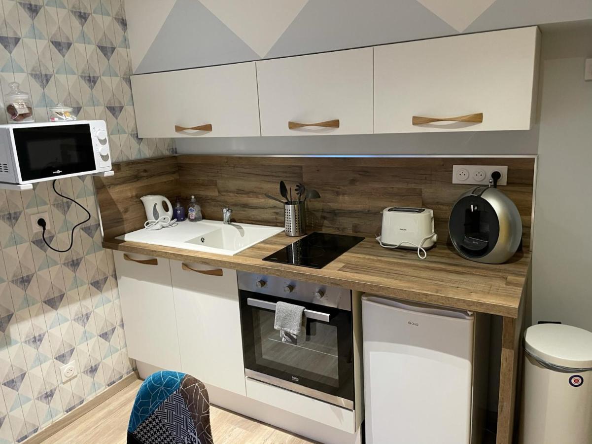 Logements Equipes A Onnaing Avec Espace Balneo En Option Proche Toyota, Autoroute Et Valenciennes ภายนอก รูปภาพ